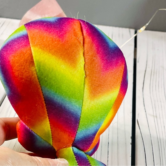 The Toy Factory Looney Tunes Bugs & Tweety Tie Die Plush - Picture 9 of 9